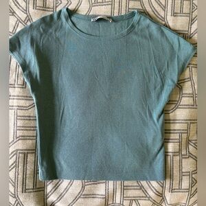 Zara cropped t-shirt